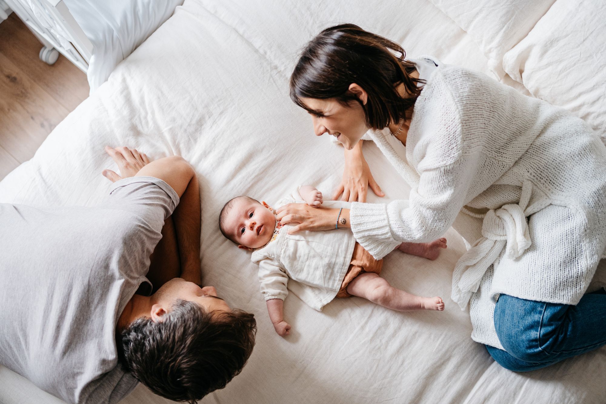 Egg Donation vs. Surrogacy: Understanding the Differences