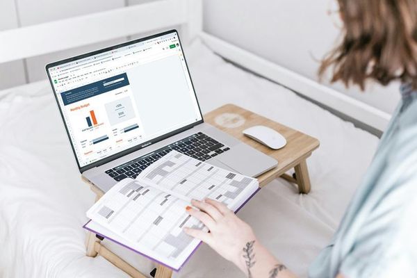11 life admin tasks your future self will thank you for