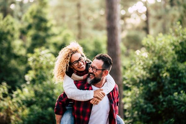 Healthy and unhealthy relationships: how to tell the difference