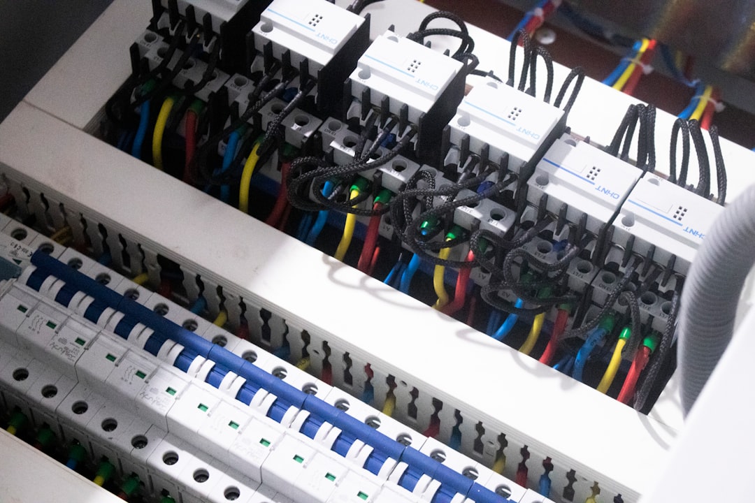 Électricien : un outil sur mesure pour vos devis, interventions et factures