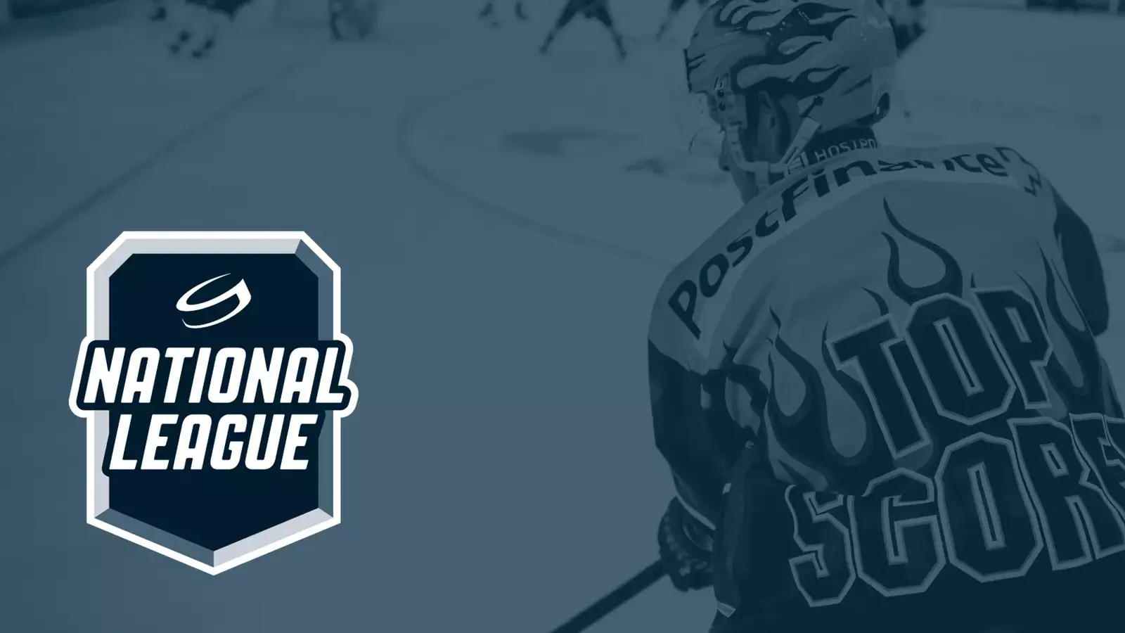 Eishockeyspieler auf dem Eis mit "Top Scorer"-Trikot und National League-Logo im Vordergrund.