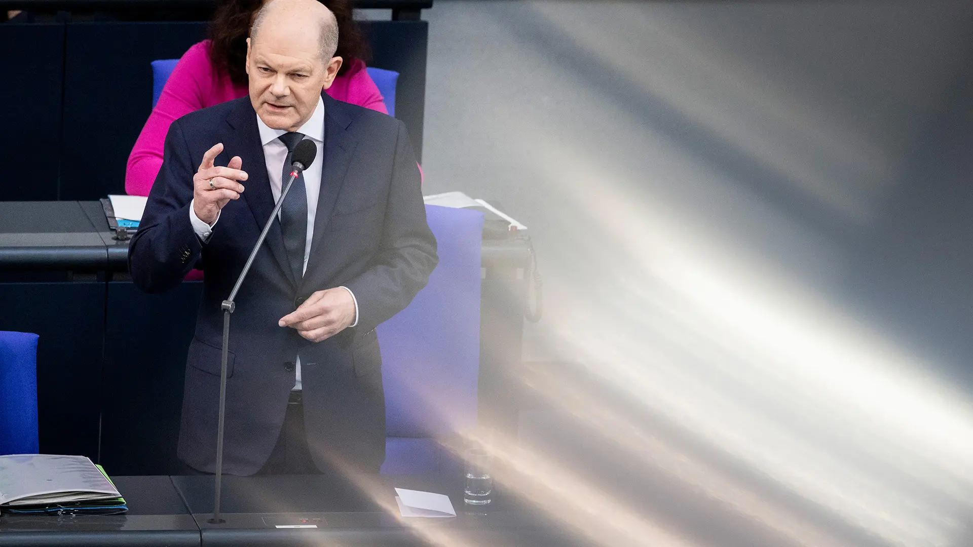 Bundeskanzler Olaf Scholz im Bundestag 2025