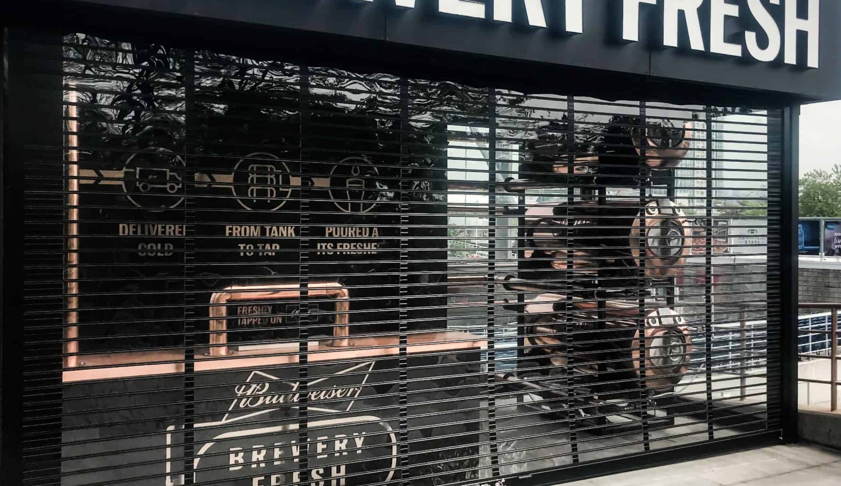Dynamic Commercial Rollup Doors