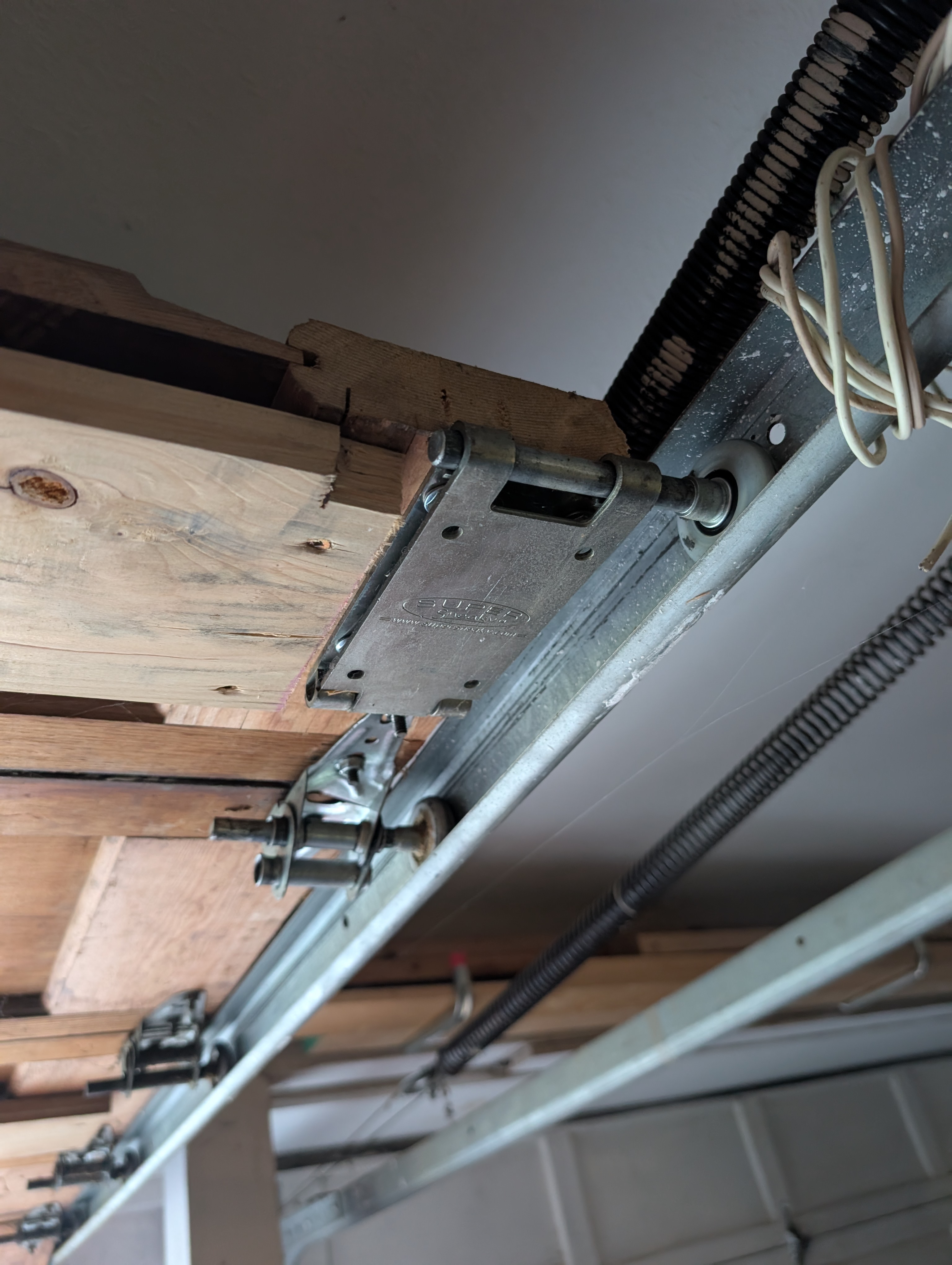 Noisy Door Diagnosis & Tune-Up