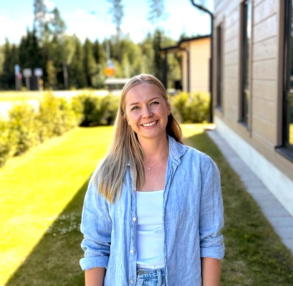 Karoliina Lindgren, Veterinarian