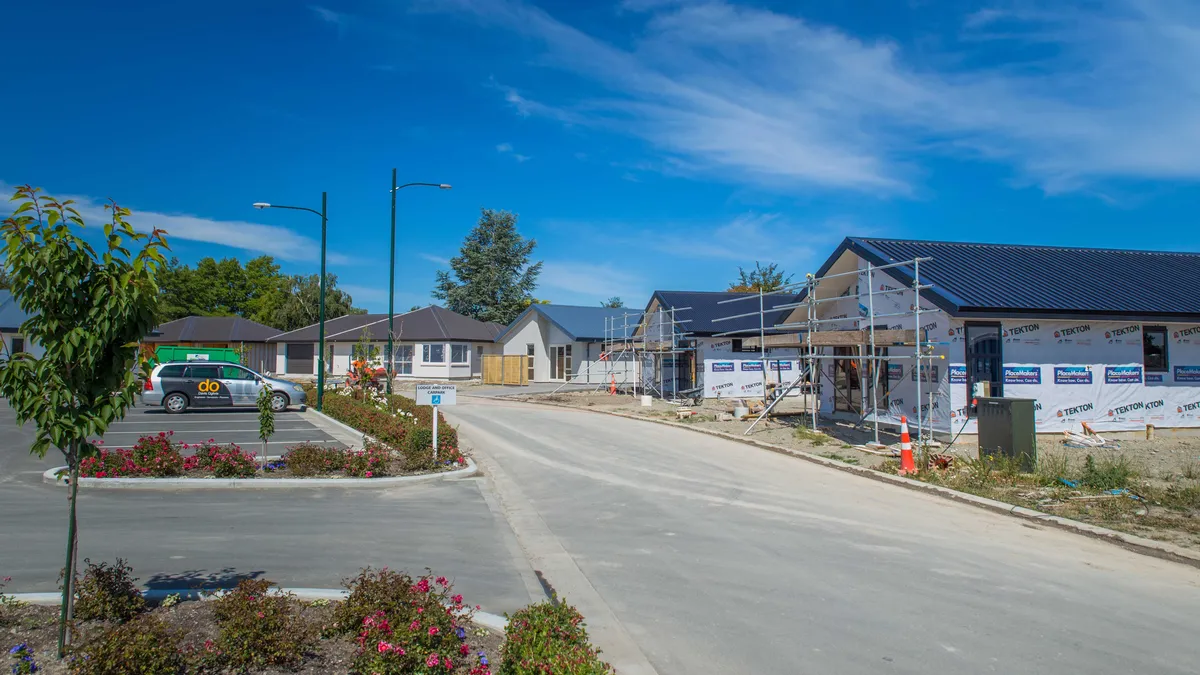 Lochlea Lifestyle Village