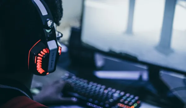 Travian Games and b.telligent