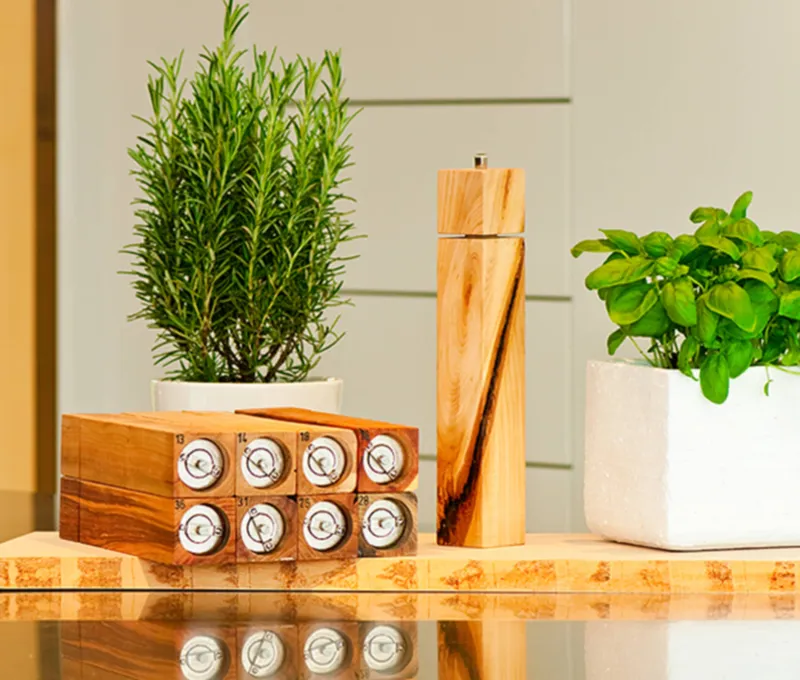 Handgefertigte Pfeffermühle – Bild 1