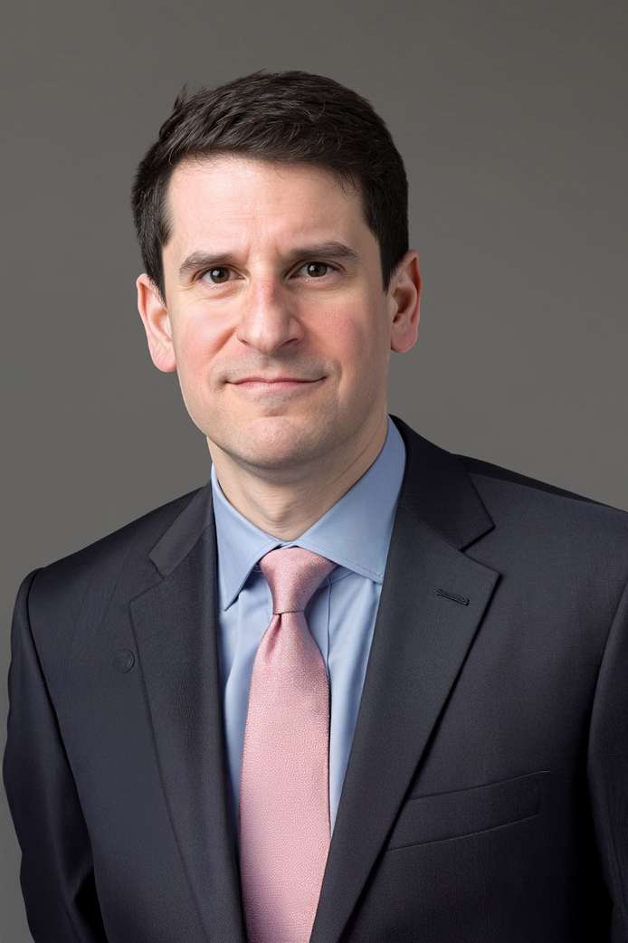 Portrait of Jonathan Mir