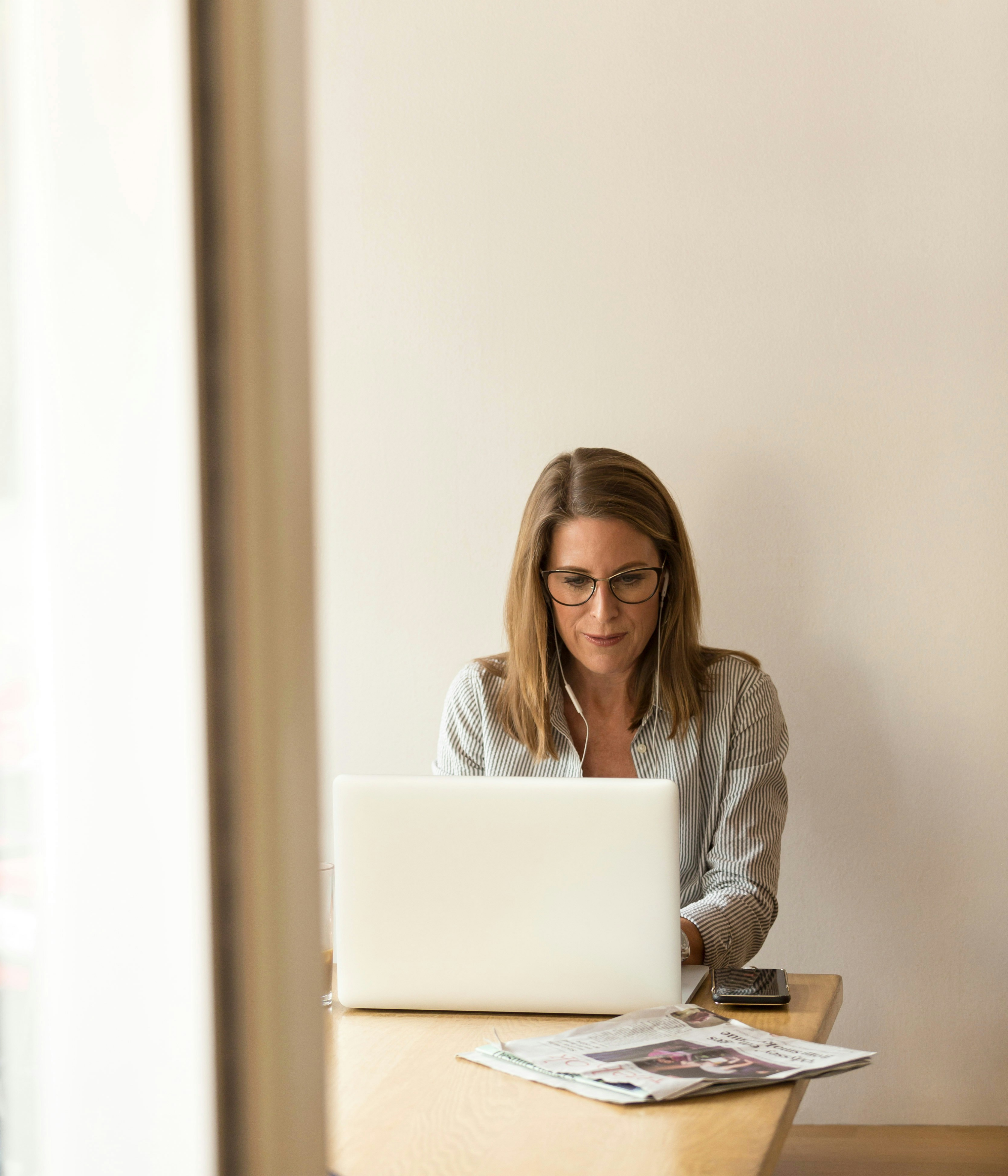 Patient searching on her laptop