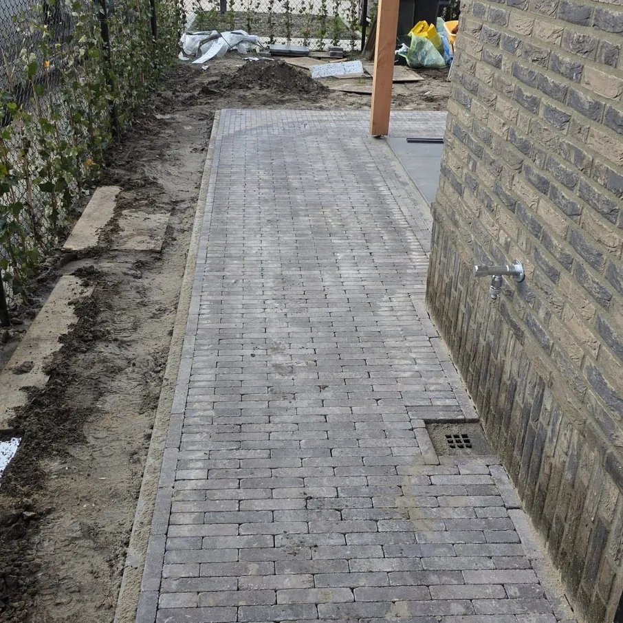 Straatwerk nieuwbouw in bakel 04