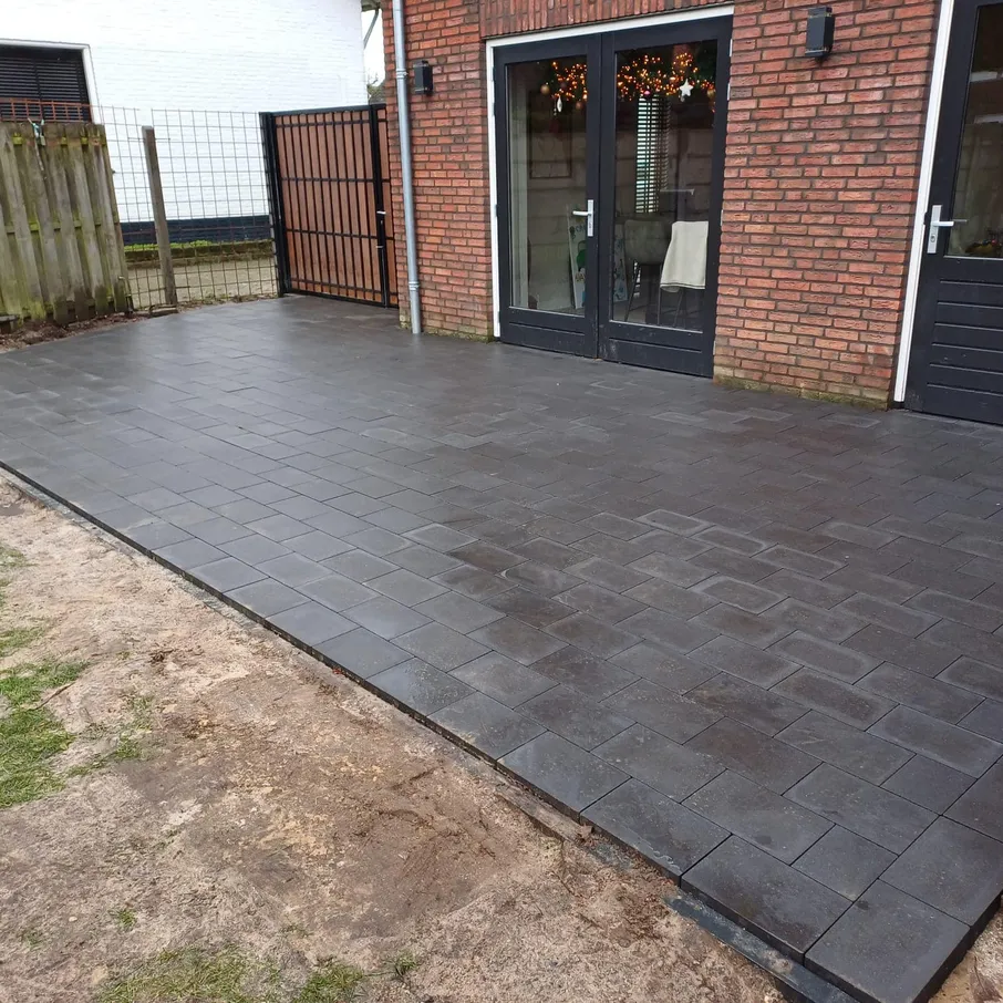 Terras en eikenhouten overkapping in vlierden 02