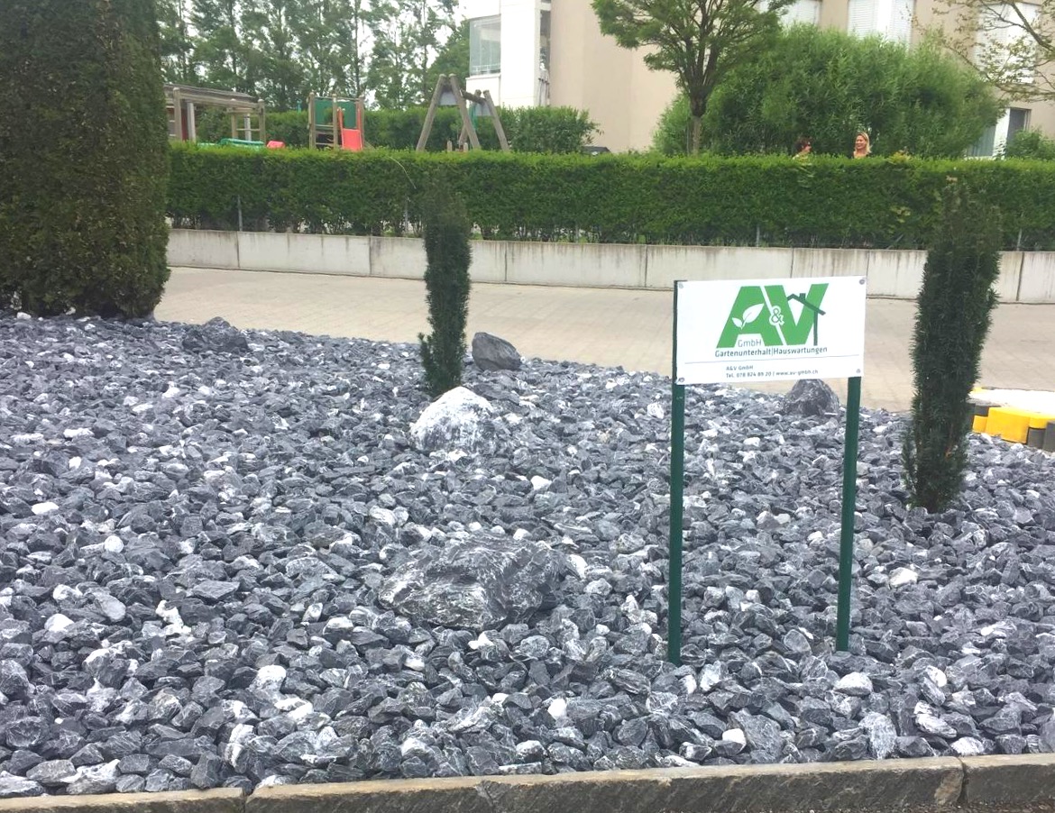 Steingarten in Schwerzenbach