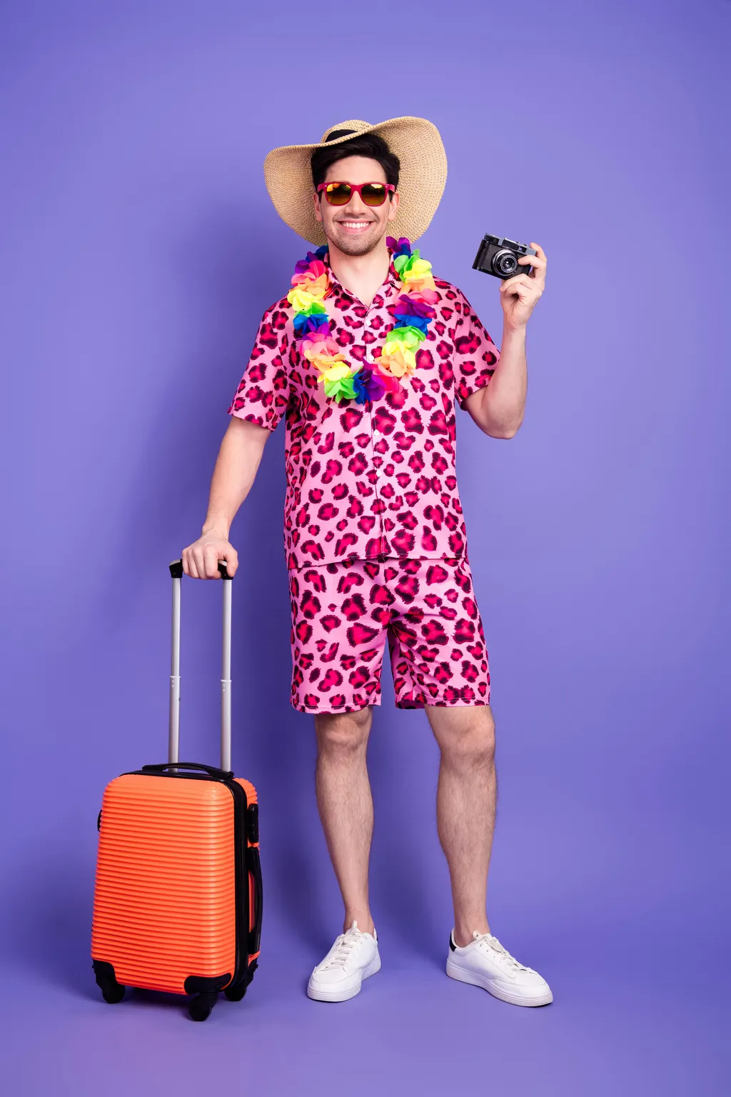 Mann verkleidet als Tourist