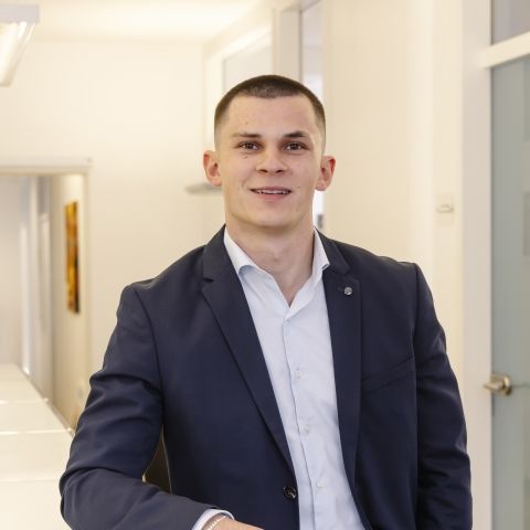Yannik Menden