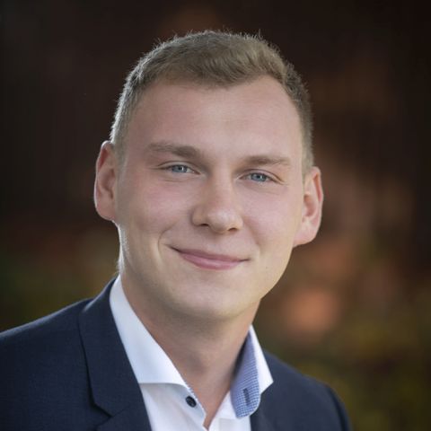 Pawel  Kedron
