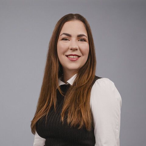 Julia Stenzel