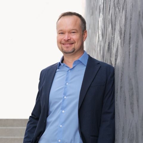 Tobias Bölling