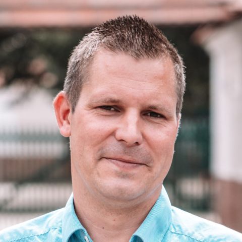 Sebastian Hofmann