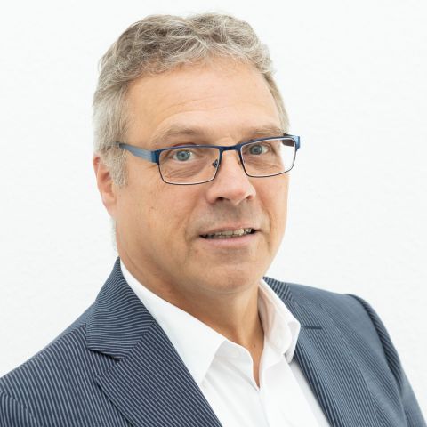  Axel Watzlawek