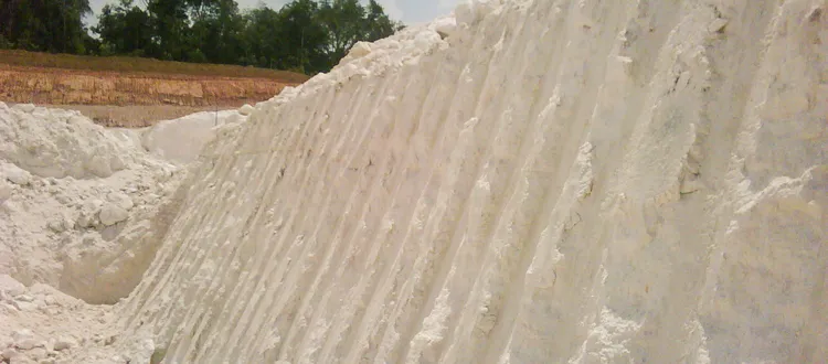 Raw-kaolin-in-ARCC-mine