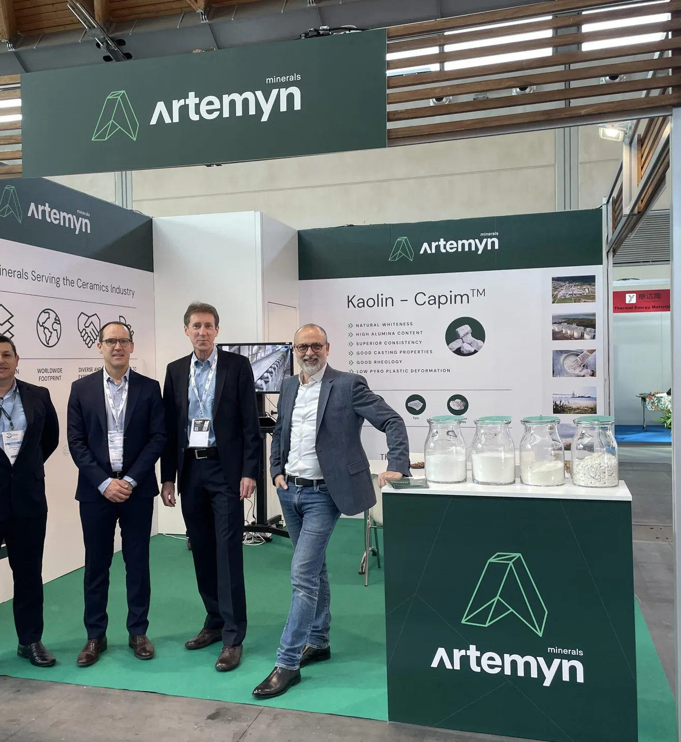 Tecna-Booth-and-Artemyn-people-scaled