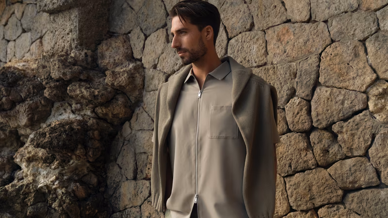 TRAPP Spring/Summer 25 campaign shots - Kevin-Trapp_SS25_Drop-2_ABOUT-YOU_Campaign_5