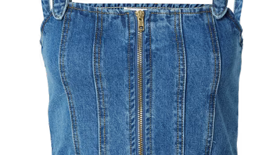 HOERMANSEDER Spring/Summer 24 pack shots - Hoermanseder-co-created-by-ABOUT-YOU_SS2024_Pack-Shots_Aileen-top_blue-denim_4990