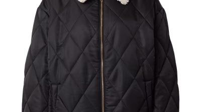 HOERMANSEDER Autumn/Winter 23 pack shots - HOERMANSEDER-co-created-by-ABOUT-YOU_AW23_Lucia-Jacket_black_10990_12315284