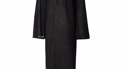 Marie von Behrens Spring/Summer 24 pack shots - Marie-von-Behrens-co-created-by-ABOUT-YOU_Pack-Shots_Maxi-Cardigan_black_9900-1