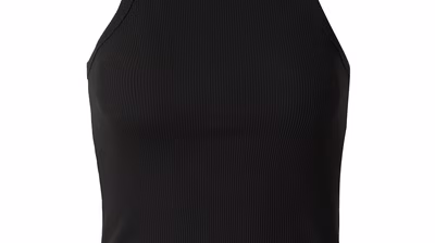 Marie von Behrens Spring/Summer 24 pack shots - Marie-von-Behrens-co-created-by-ABOUT-YOU_Pack-Shots_Greta-Top_black_3900-1