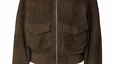 Marie von Behrens Autumn/Winter 23 pack shots - Marie-von-Behrens-co-created-by-ABOUT-YOU_AW23_pack-shots_Marie-jacket_dark-olive-green_22900