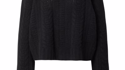 Marie von Behrens Autumn/Winter 23 pack shots - Marie-von-Behrens-co-created-by-ABOUT-YOU_AW23_pack-shots_Agathe-pullover_black_15900