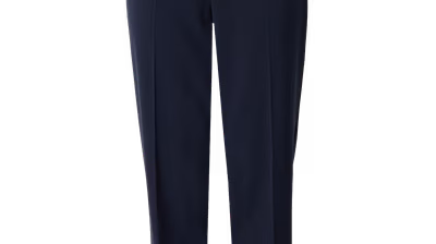 DAN FOX APPAREL Essentials pack shots - Dan-Fox-Apparel-Essentials-co-created-by-ABOUT-YOU_SS2024_Pack-Shot_Mete-Trousers_-navy_6990