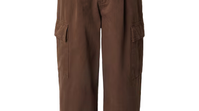 TRAPP Spring/Summer 25 pack shots - Kevin-Trapp-co-created-by-ABOUT-YOU_SS25_Drop-1_Pack-Shots_Aras-Pants_7990_brown