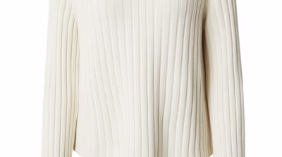 Marie von Behrens Spring/Summer 24 pack shots - Marie-von-Behrens-co-created-by-ABOUT-YOU_Pack-Shots_Fenja-Pullover_off-white_13900-1