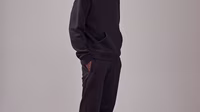DAN FOX APPAREL Essentials campaign shots - Dan-Fox-Apparel-Essentials-co-created-by-ABOUT-YOU_SS2024_Campaign-Shot_36
