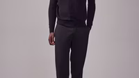 DAN FOX APPAREL Essentials campaign shots - Dan-Fox-Apparel-Essentials-co-created-by-ABOUT-YOU_SS2024_Campaign-Shot_15