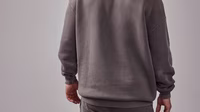 DAN FOX APPAREL Essentials campaign shots - Dan-Fox-Apparel-Essentials-co-created-by-ABOUT-YOU_SS2024_Campaign-Shot_99