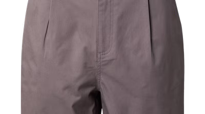 TRAPP Spring/Summer 25 pack shots - Kevin-Trapp-co-created-by-ABOUT-YOU_SS25_Drop-1_Pack-Shots_Ivan-Pants_5990_Pavement