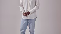 DAN FOX APPAREL Essentials campaign shots - Dan-Fox-Apparel-Essentials-co-created-by-ABOUT-YOU_SS2024_Campaign-Shot_57