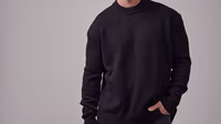 DAN FOX APPAREL Essentials campaign shots - Dan-Fox-Apparel-Essentials-co-created-by-ABOUT-YOU_SS2024_Campaign-Shot_1