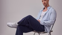DAN FOX APPAREL Essentials campaign shots - Dan-Fox-Apparel-Essentials-co-created-by-ABOUT-YOU_SS2024_Campaign-Shot_63