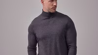 DAN FOX APPAREL Essentials campaign shots - Dan-Fox-Apparel-Essentials-co-created-by-ABOUT-YOU_SS2024_Campaign-Shot_17