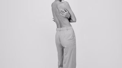 RÆRE by Lorena Rae Autumn/Winter 24 pack shots - RAERE-by-Lorena-Rae_ABOUT-YOU_AW24_Pre-Fall_Campaign_52
