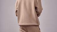 DAN FOX APPAREL Essentials campaign shots - Dan-Fox-Apparel-Essentials-co-created-by-ABOUT-YOU_SS2024_Campaign-Shot_103