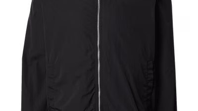 TRAPP Spring/Summer 24 pack shots - Kevin-Trapp-co-created-by-ABOUT-YOU_Pack-Shots_GRS-Robin-Bomber-Jacket_black_8990