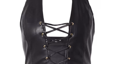 HOERMANSEDER Spring/Summer 24 pack shots - Hoermanseder-co-created-by-ABOUT-YOU_SS2024_Pack-Shots_Ayla-top_black_4990