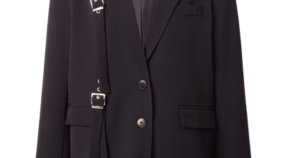 HOERMANSEDER Spring/Summer 24 pack shots - Hoermanseder-co-created-by-ABOUT-YOU_SS2024_Pack-Shots_Leoni-blazer_black_9990