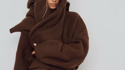 RÆRE by Lorena Rae Autumn/Winter 24 pack shots - RAERE-by-Lorena-Rae_ABOUT-YOU_AW24_Pre-Fall_Campaign_20